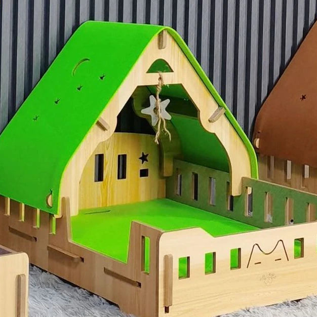Wooden 4 Seasons Cat Bed